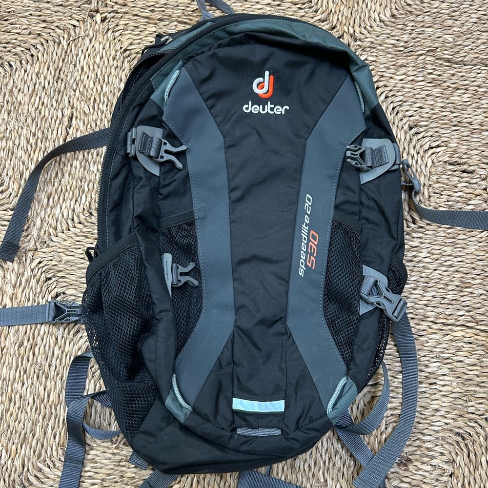Deuter 20l Speedlite Black and Gray Backpack